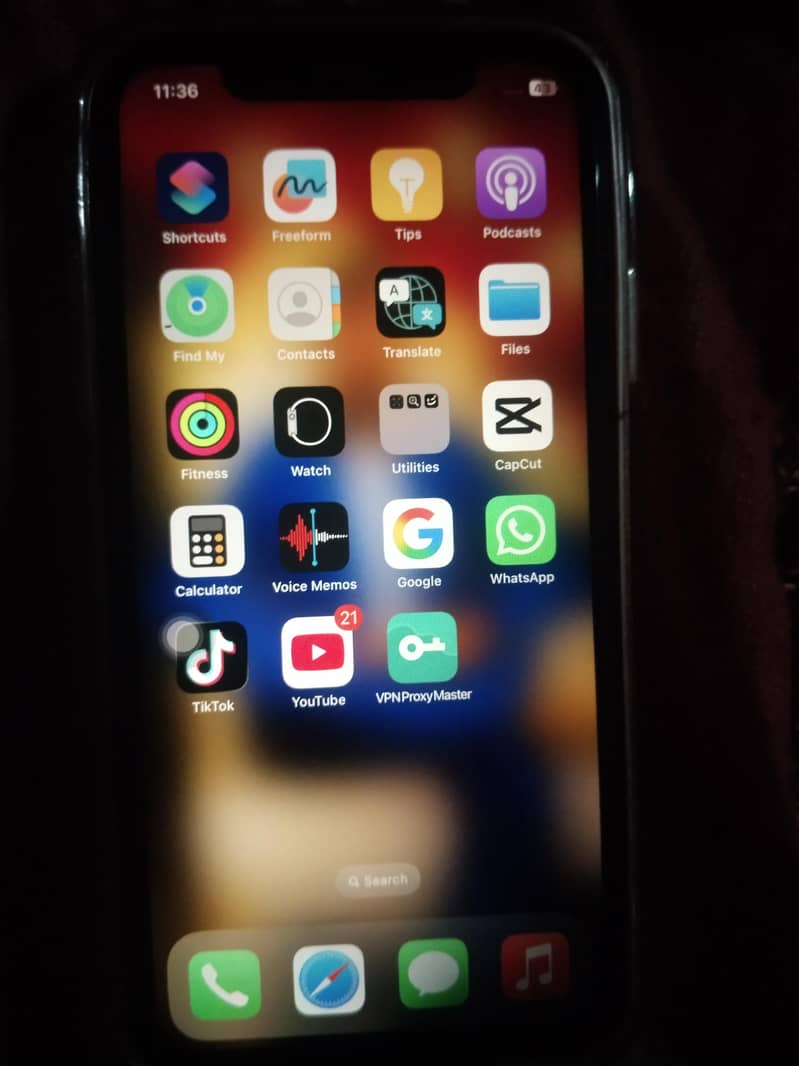 Apple iPhone XR 4