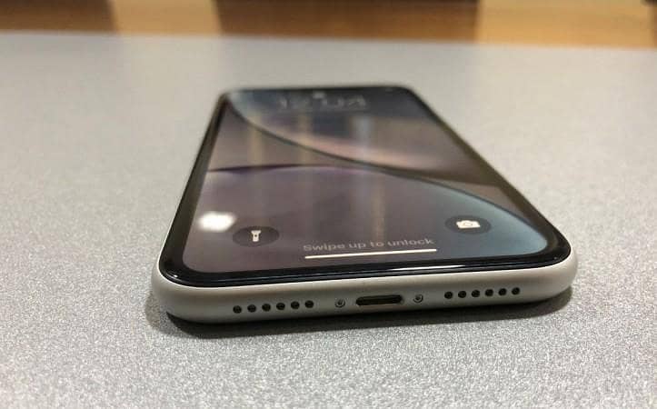 iPhone XR 256 GB Factory-unlock 2