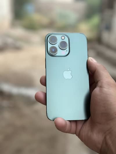 Apple iPhone 13 Pro water pack factory unlock