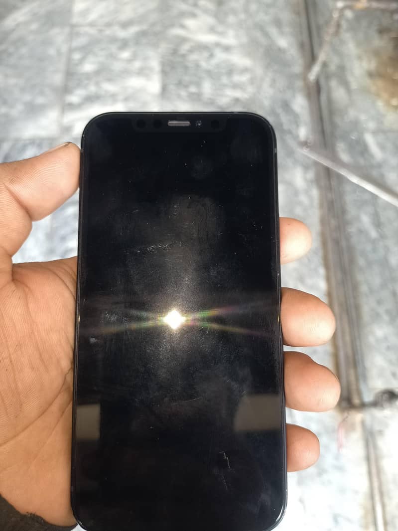 Apple iPhone 12 mdm 6
