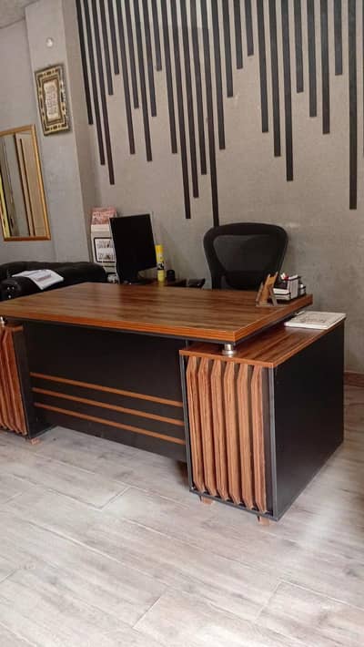 office executive table and visitor chairs