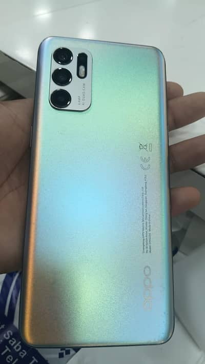OPPO Reno6