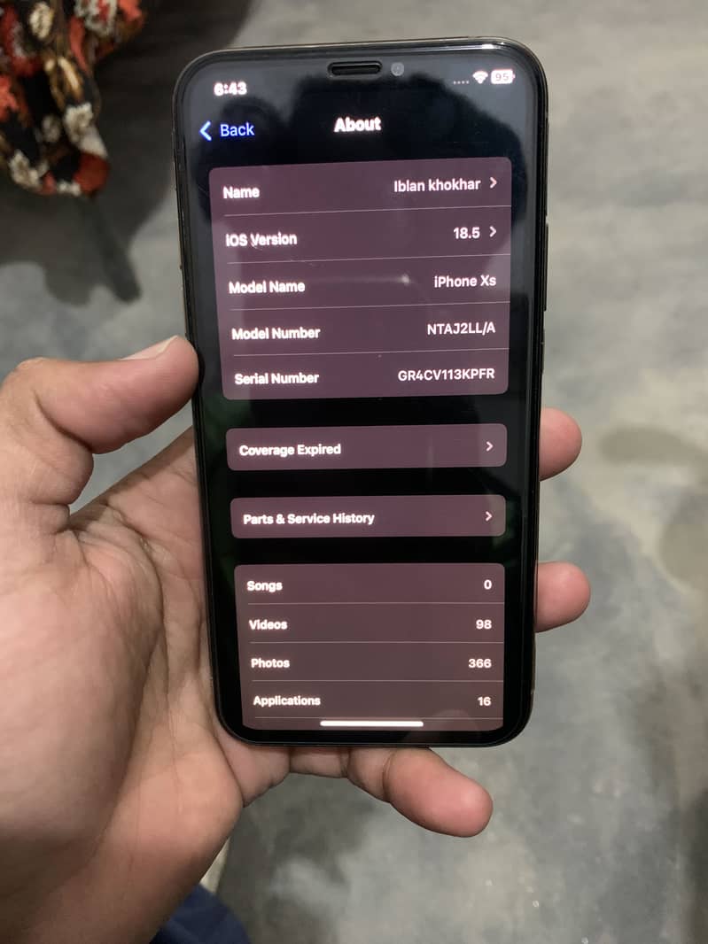 Apple iPhone XS 1