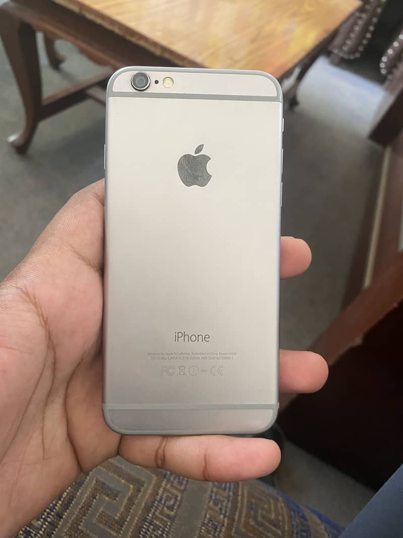 Apple iPhone 6 2