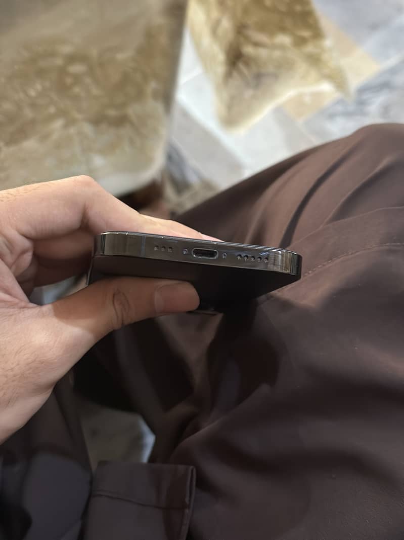 Apple iPhone 14 Pro 3