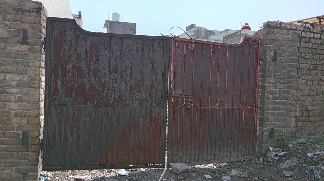 iron gate 1