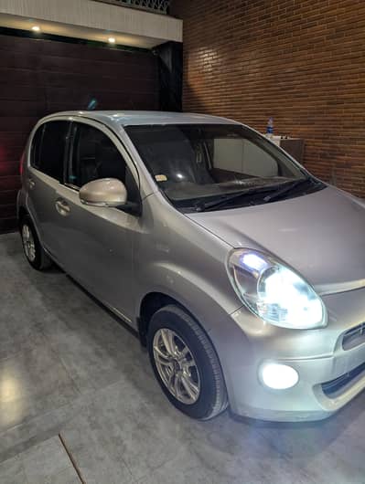 Toyota Passo 2011