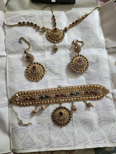 Kundan jewelry