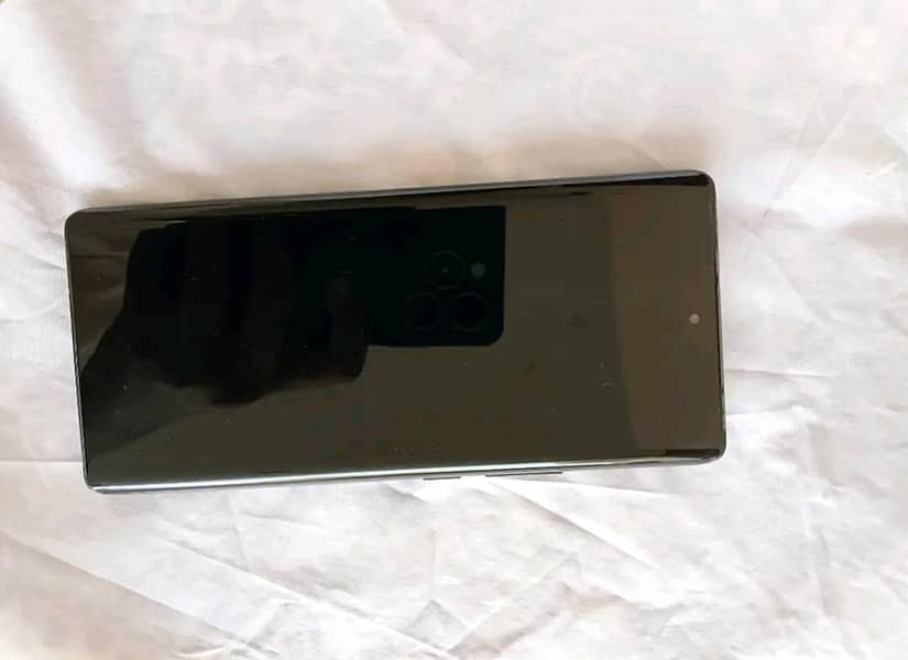 Tecno CAMON 30S 4