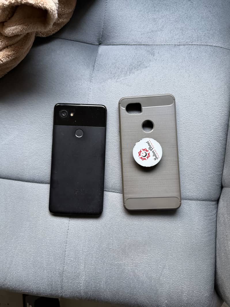 Google Pixel 2 XL 4