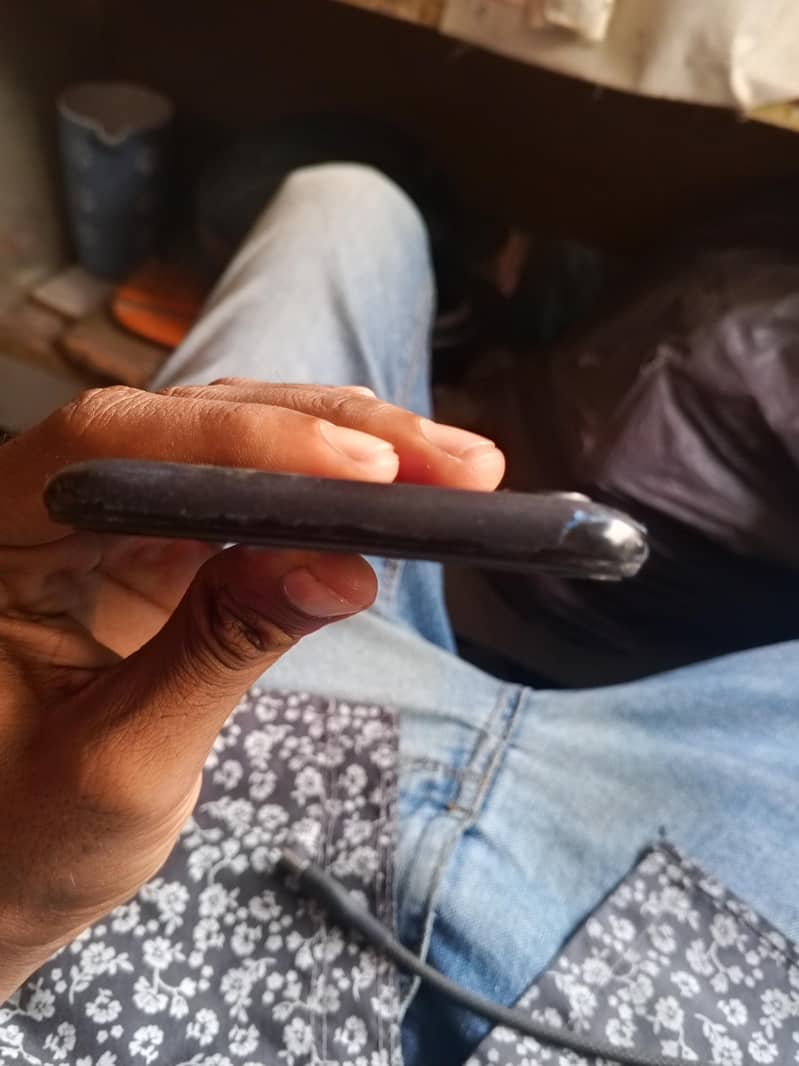 Tecno Spark 4 Lite 4