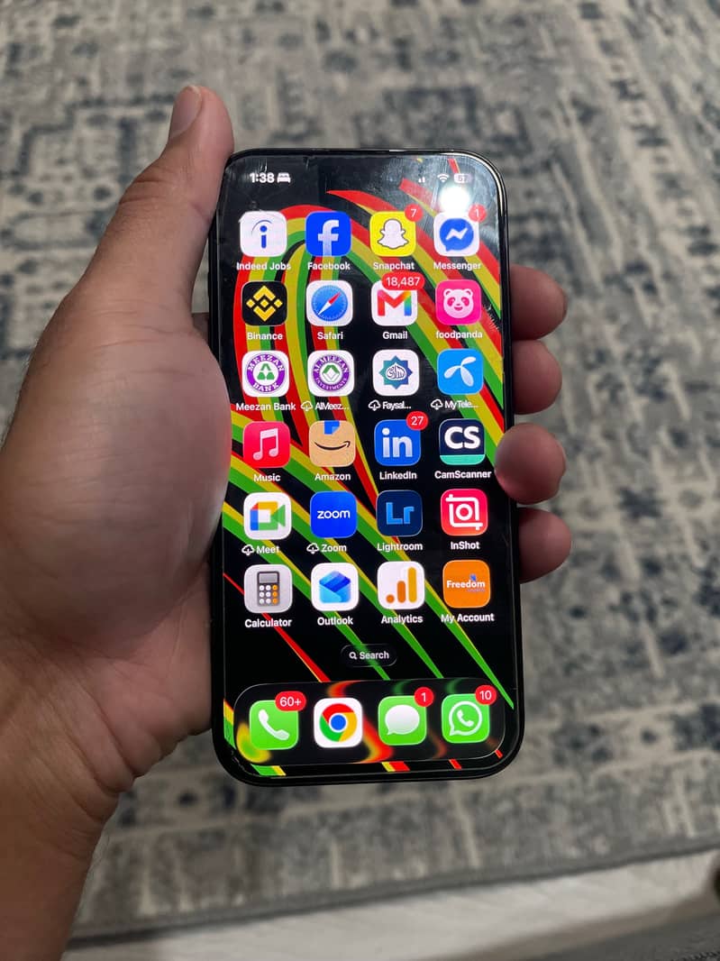 Apple iPhone 15 Pro 4