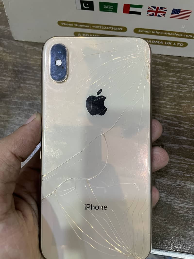 Apple iPhone XS 3