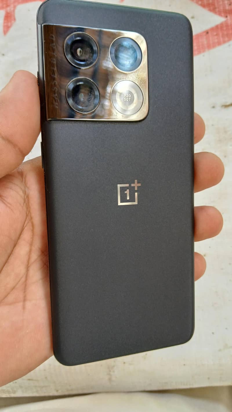 One Plus 10 Pro 5g 2
