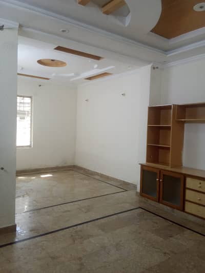 5 marla lower at mustafa town