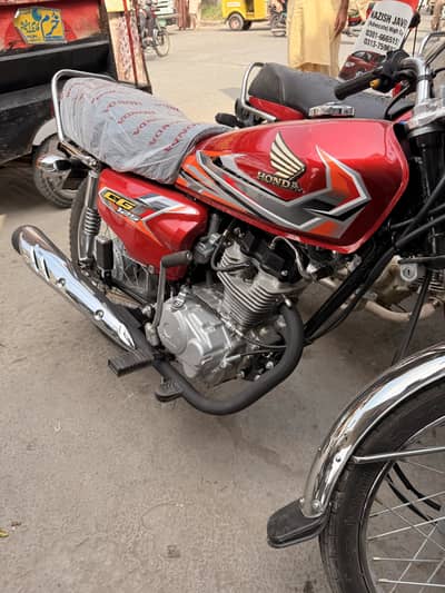 Honda 125 2027 Model – Excellent Condition | Urgent Sale