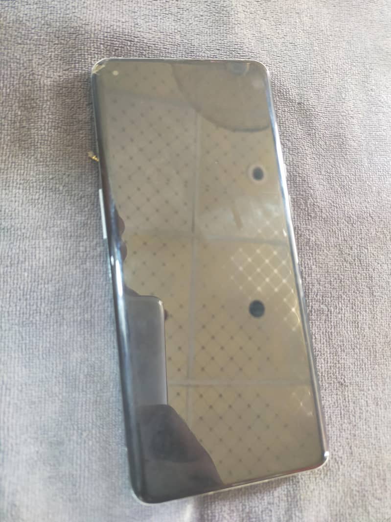 One Plus 9 Pro 2