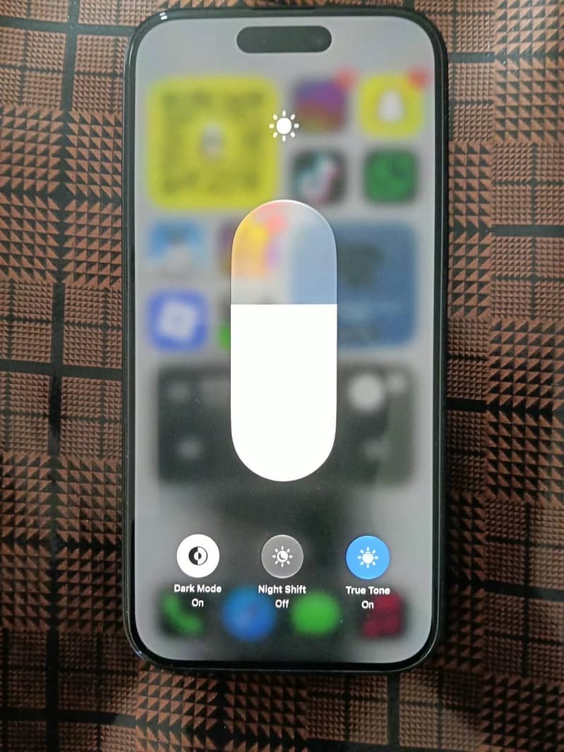 Apple iPhone 15 11