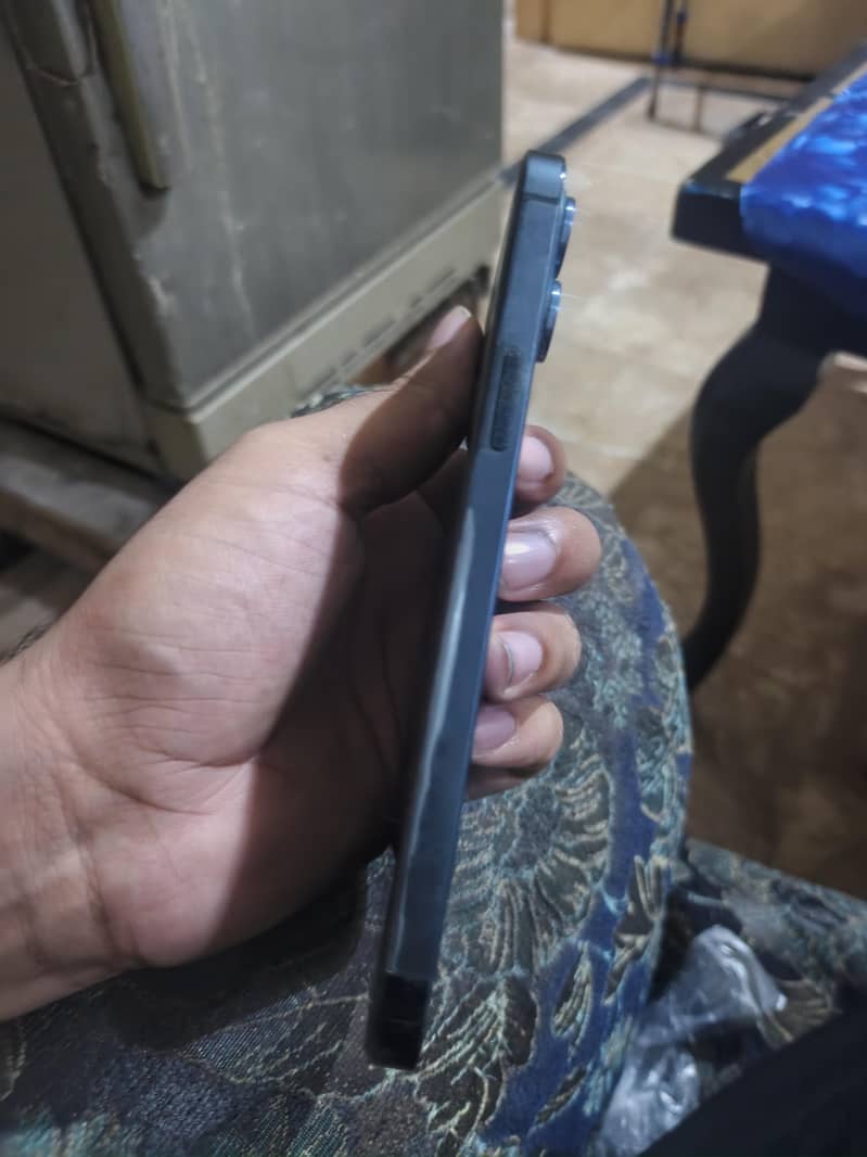 Apple iPhone 12 Pro Max 2