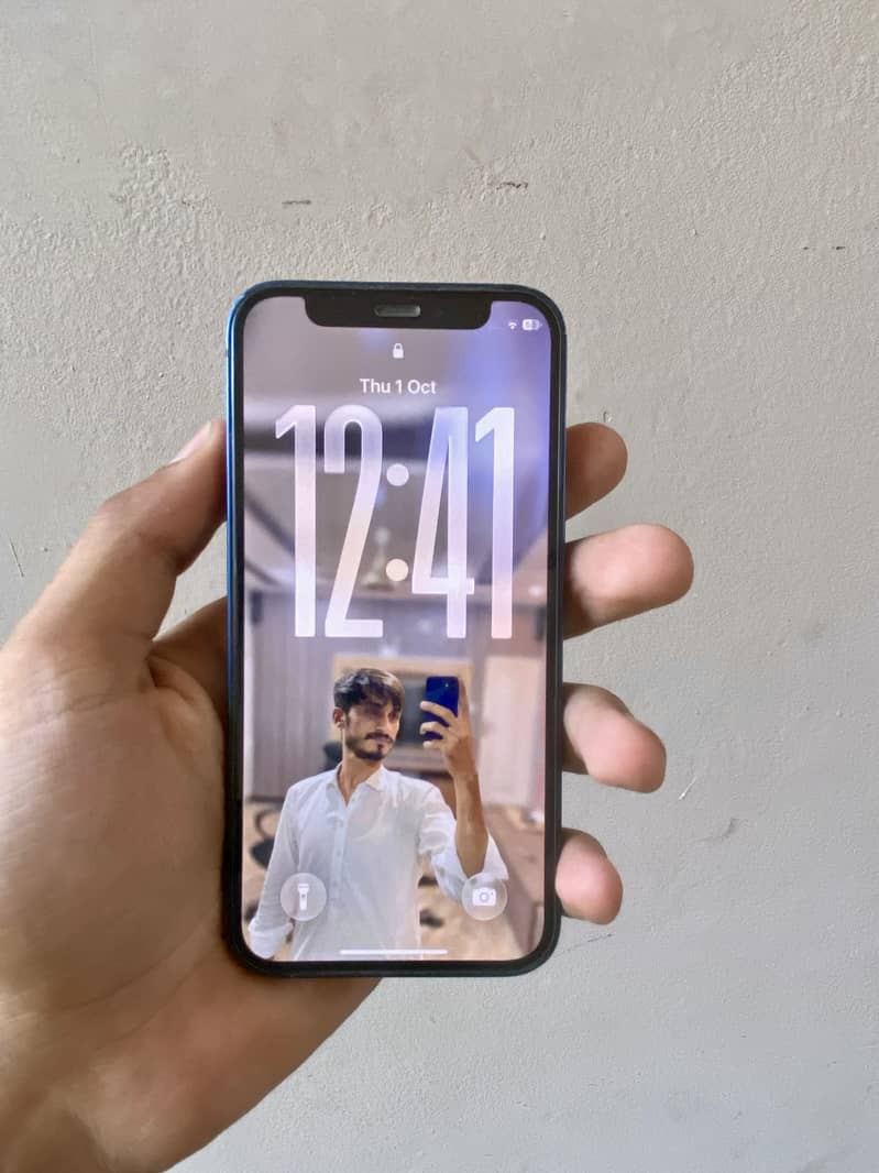 Apple iPhone 12 mini 2
