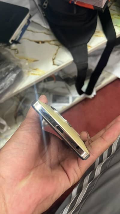 Infinix Hot 40i