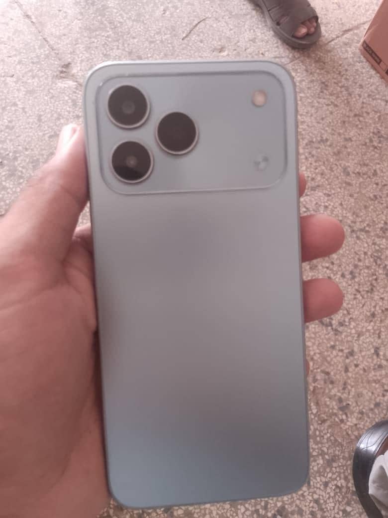 Tecno spark 50 4