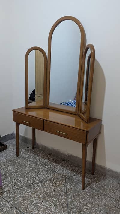 Brand new dressing table