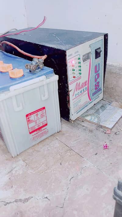 1000 watt ups with battery urgent sale