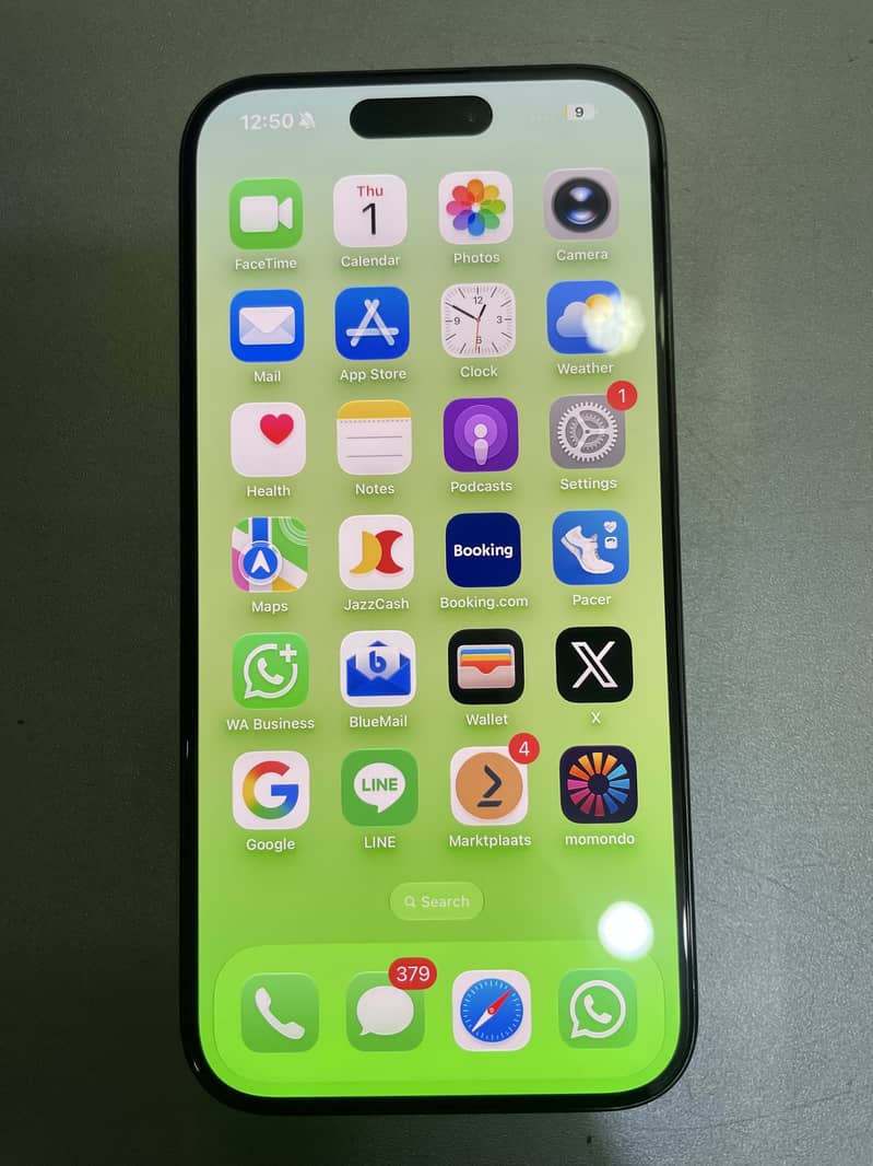 Apple iPhone 15 Pro 0