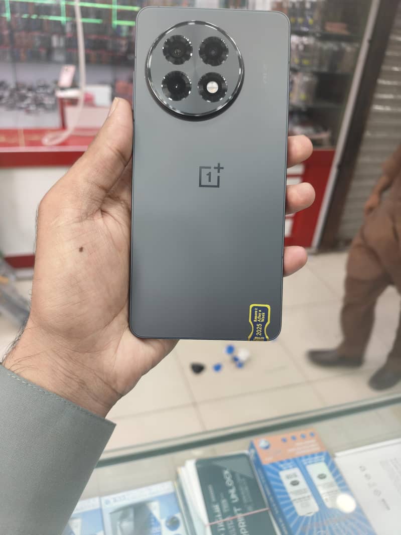 One Plus 13R 1