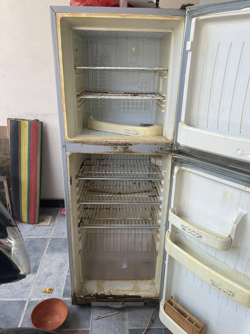 Orient fridge working fine 2
