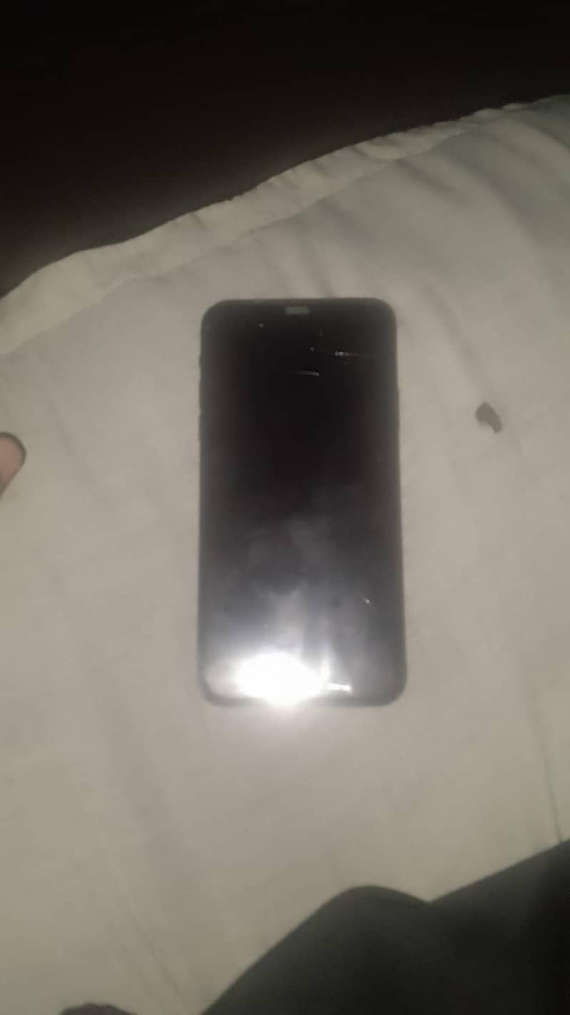 Apple iPhone 11 Pro 1