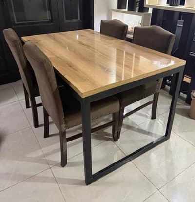 Dining Table set - 4 Chairs