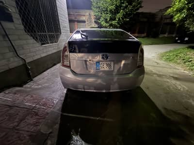Toyota Prius 2013 /17 isb num
