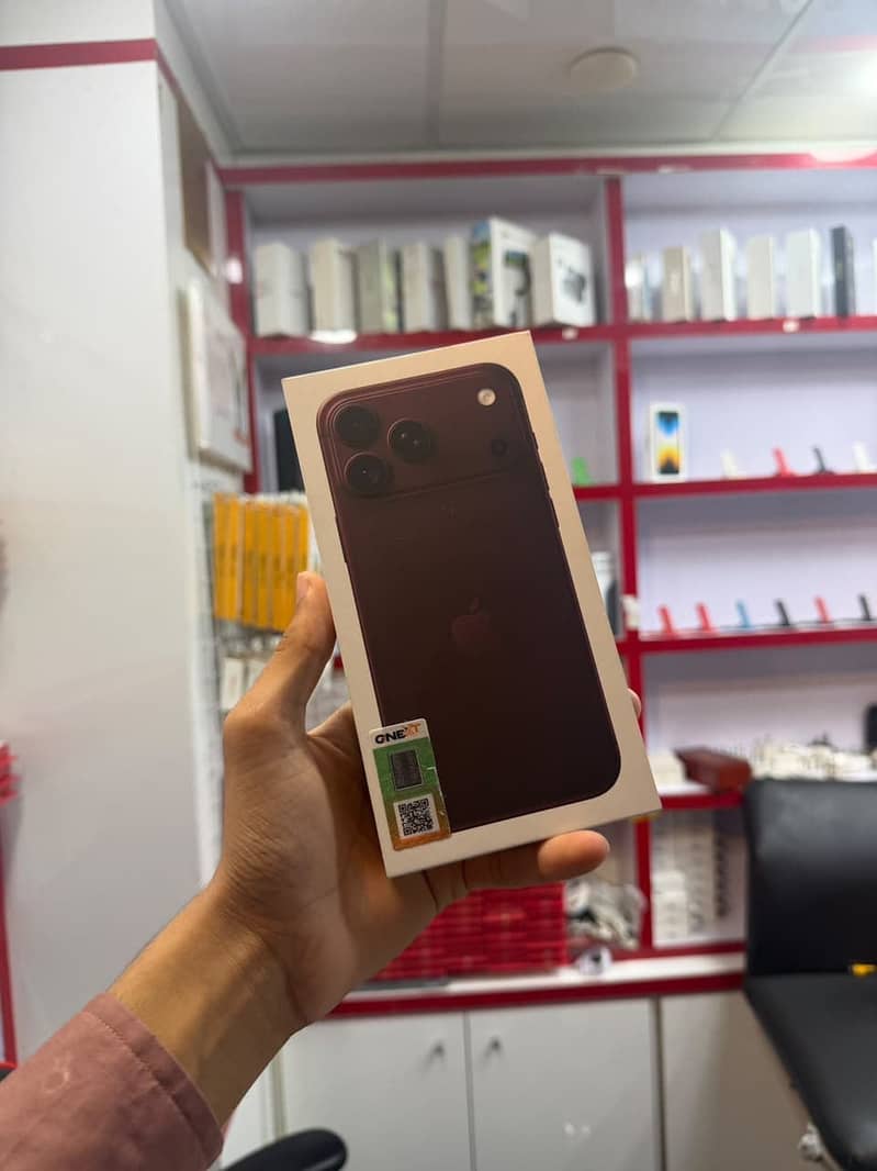 Apple iPhone 18 Pro Max 0