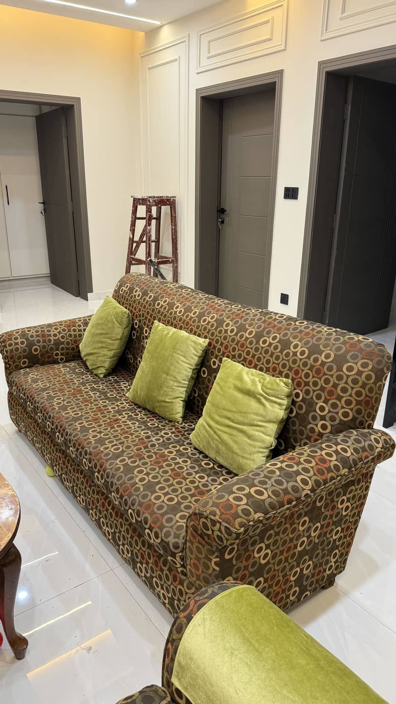 Sofa set 0