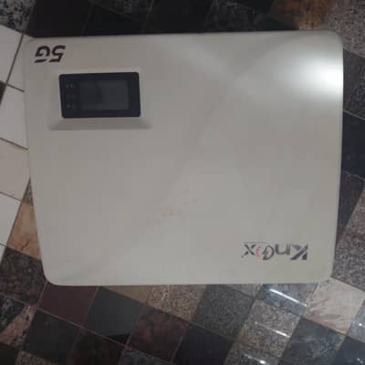 knox 5Kw just like new with wifi dongle