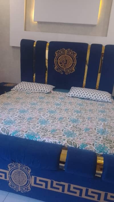 bed with side table and dressing and sofa 5 seat with coffe chairs
