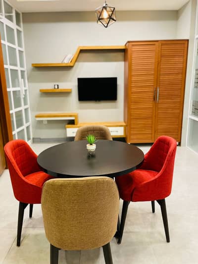 4 Seater Dining/Chair/Luxury Dining Table/Dining chairs/Dining Set