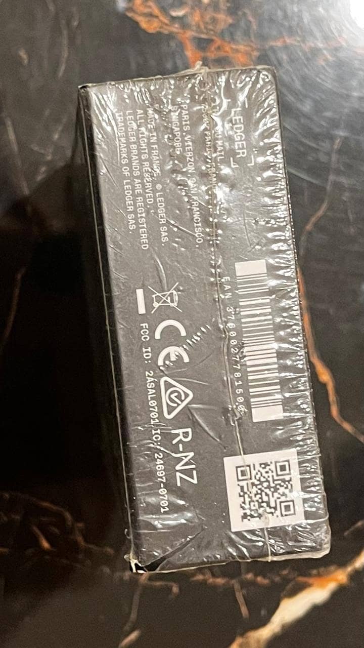 Ledger Nano X Crypto Hardware Wallet – Factory Sealed, Bluetooth ...
