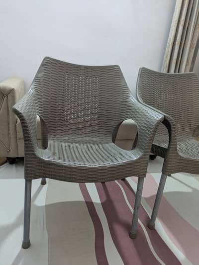 6 Pcs Modern Rattan Style Arm Chairs - Set