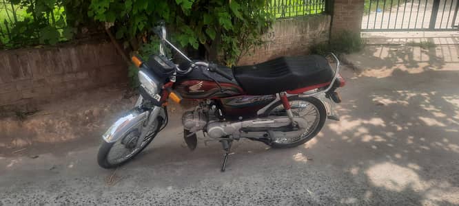 honda cd 70 neat and clean with tanki and tappay plastic sheet cover