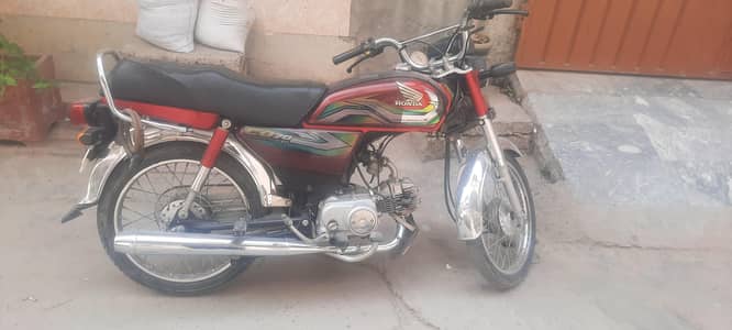 honda cd 70 neat and clean with tanki and tappay plastic sheet cover
