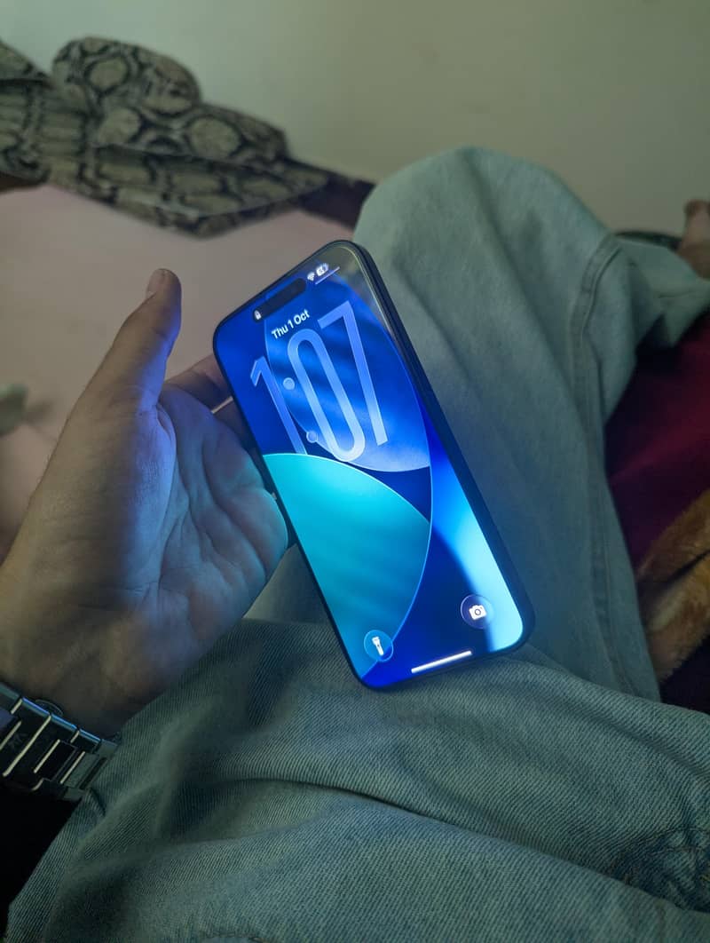 Apple iPhone 15 Pro Max 7