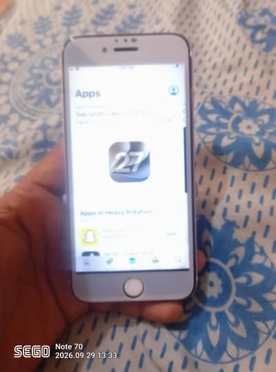 Apple iPhone 7