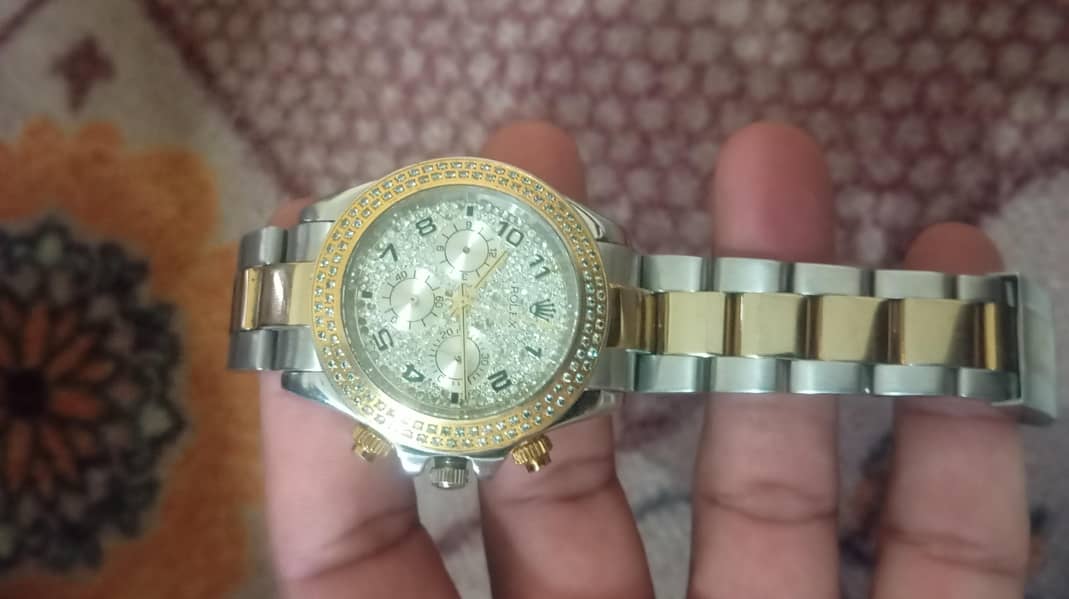 men watch 1