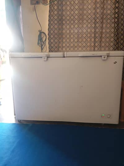 PEL Twin Door Deep Freezer – Excellent Condition – Fully Working