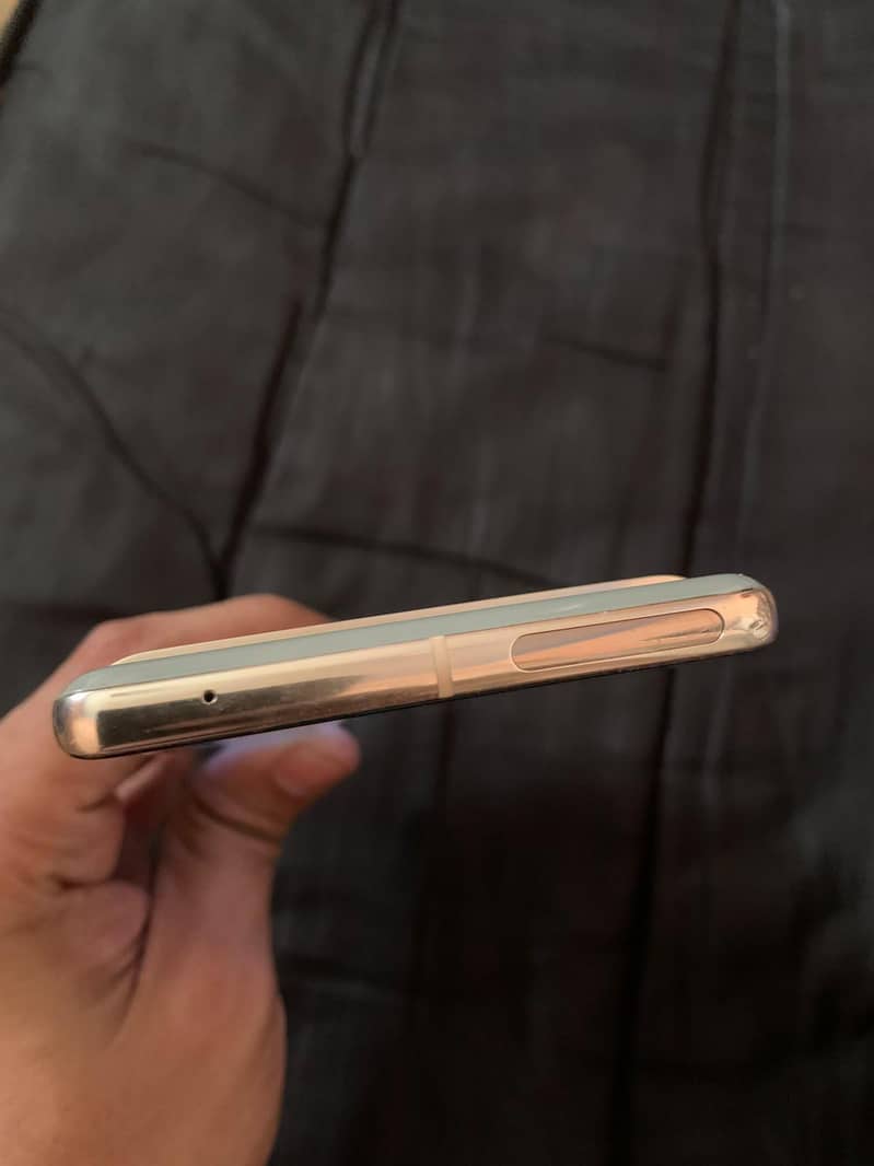 Google Pixel 7 Pro 6