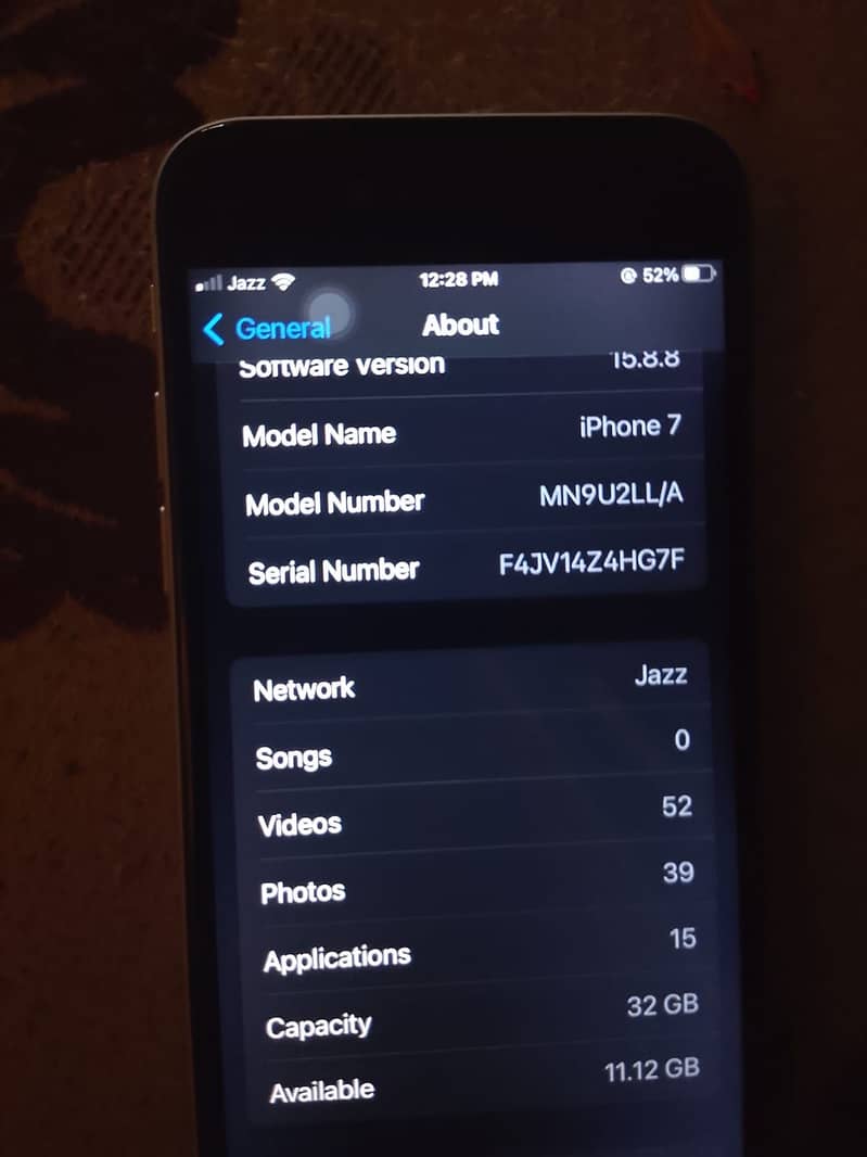 Apple iPhone 7 3