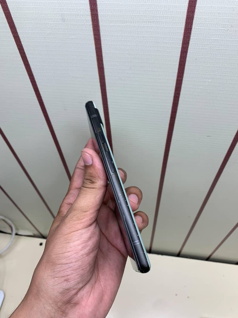 Google Pixel 6a 5